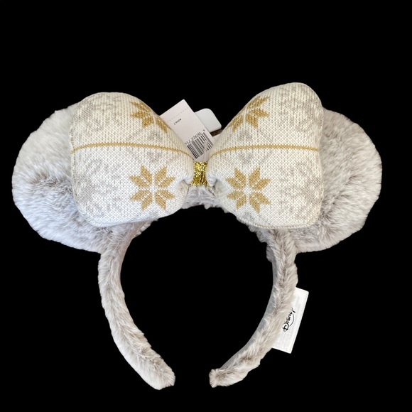 Disney Accessories - NWT DISNEY PARKS HOLIDAY SWEATER EARS